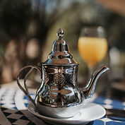The-a-la-menthe-marocain-domaine-tameslohte
