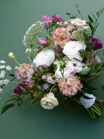 wildflower style bouquet and card pocket insert boutonniere