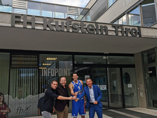 Pirlo Kufstein Towers und Fachhochschule Kufstein Tirol intensivieren Kooperation!
