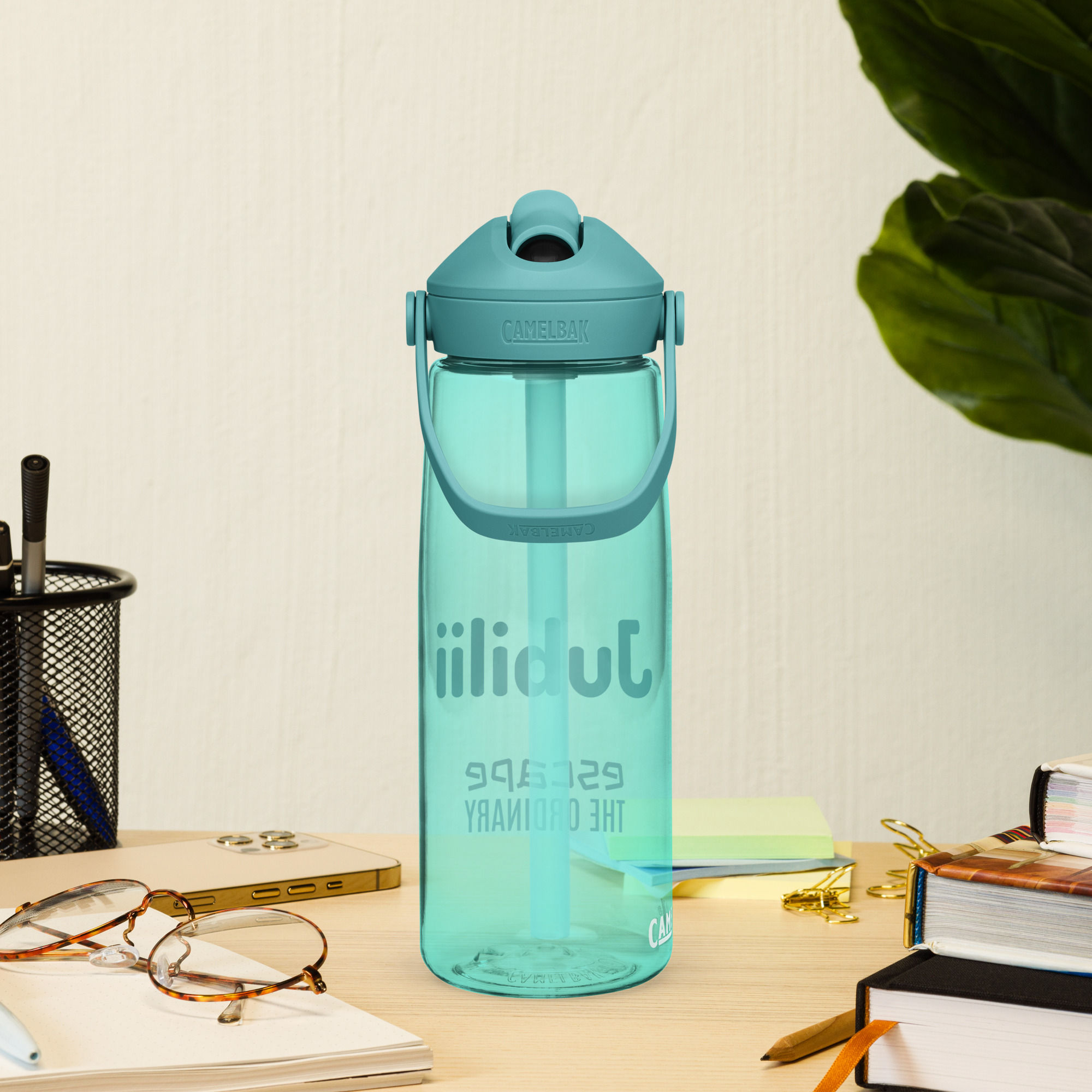 Logo GYM blue Straw Water Bottle BPA-free Tritan® Renew 50% recycled material