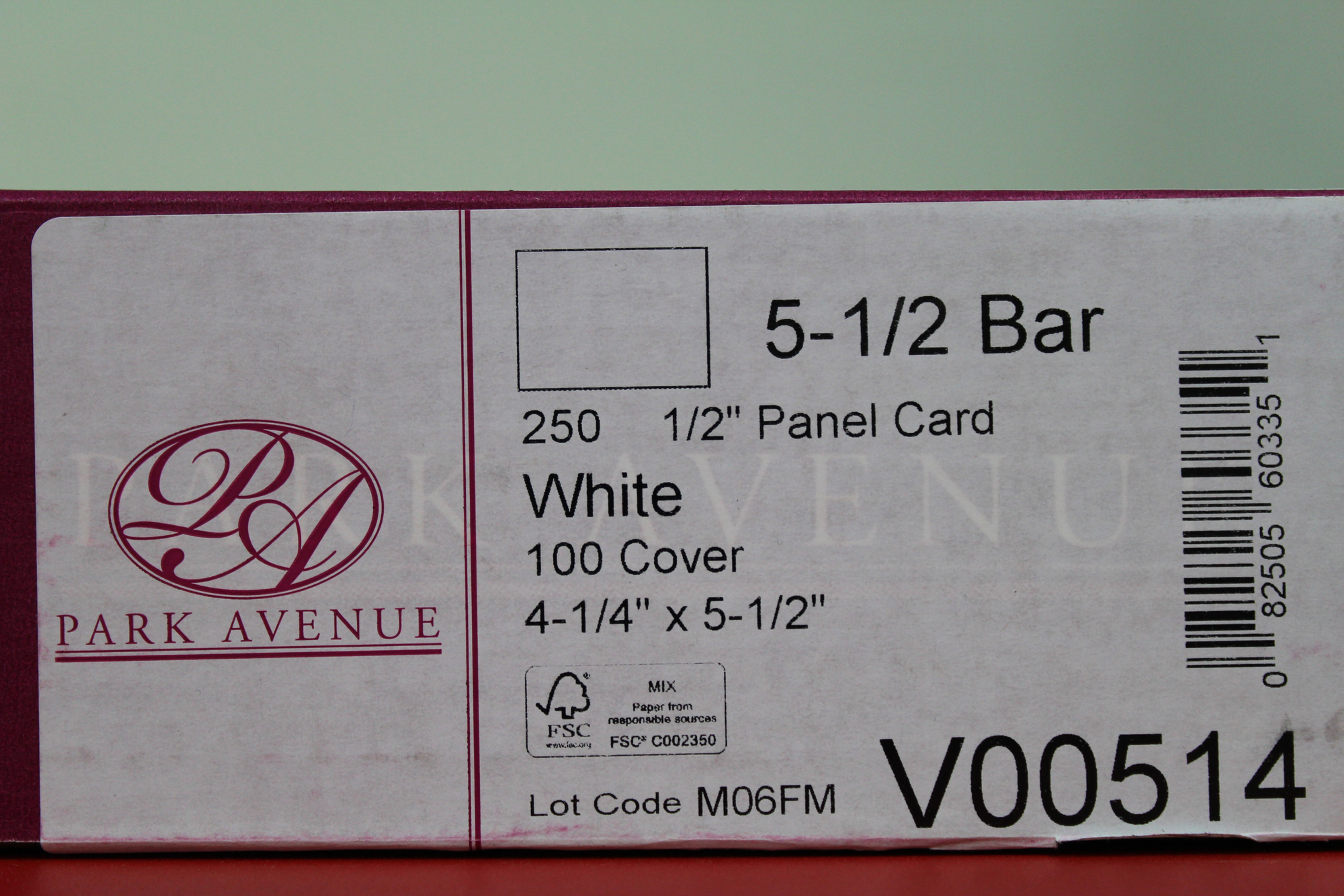 Park Avenue 5.5 Bar White Panel Card (250)