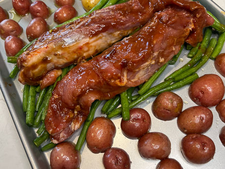 Easy Sheet Pan Pork Tenderloin with Green Beans and Potatoes