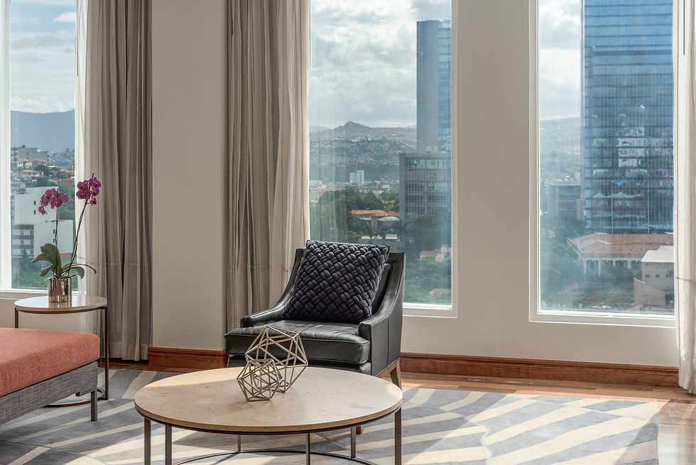 Vista parcial de suite ejecutiva Intercontinental Tegucigalpa