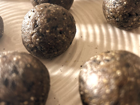 Uncovering the Nutritional Power of Roasted Chickpeas Laddoo 