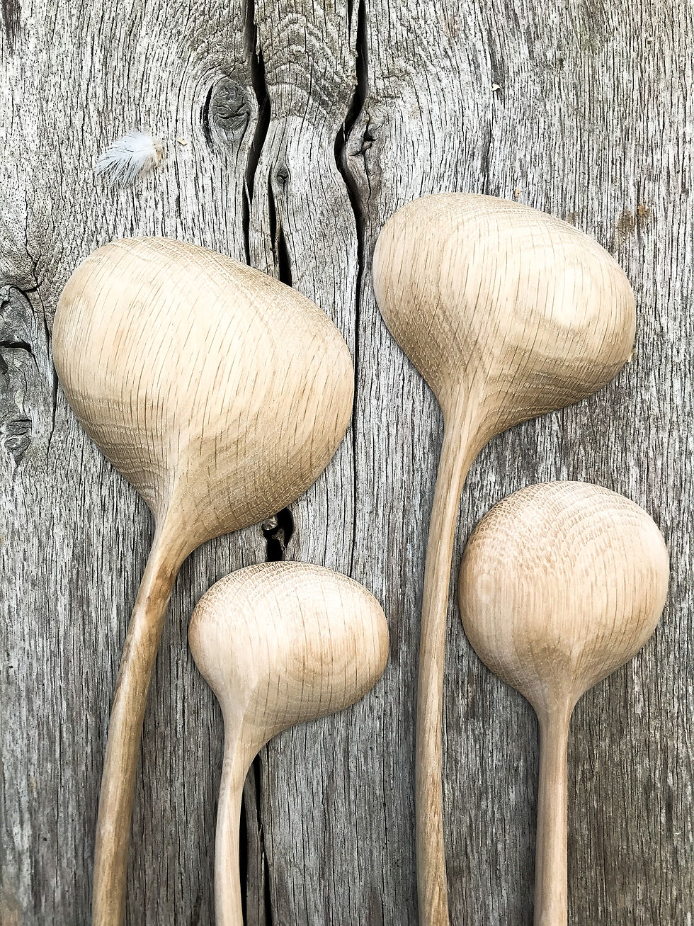 hand carved spoon by UK wood worker Jamie Gaunt