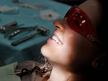 Teeth Whitening Dubai: The Importance of Professional Whitening for a Confident Smile