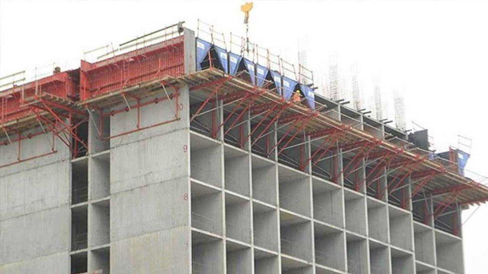 Betonarme İnşaatlar ve Yapılar Bu firma, betonarme inşaat projelerindeki yenilikçi yaklaşımları ve kaliteli işçiliği ile tanınır. Firmamızın Hikayesi Firmamız, yıllar önce küçük bir atölyede başladığı betonarme inşaat yolculuğuna, bugün sektörün önde gelen isimlerinden biri olarak devam ediyor. İnşaat sektöründe betonarme uygulamaları konusunda geniş bir deneyime sahip olan firmamız, kaliteli malzemeleri ve ustalıkla gerçekleştirdiği işleri ile tanınır. Betonarme İnşaat Sürecimiz Betonarme inşaat sürecimiz, projenin tasarım aşamasından başlar. Mühendislerimiz, projenin gereksinimlerine göre betonarme yapıyı tasarlarlar. Ardından, bu tasarım, deneyimli işçilerimiz tarafından hayata geçirilir. Bu süreç, firmamızın kalite standartlarına uygun şekilde gerçekleştirilir. Uygulamalarımız Firmamız, betonarme yapıları çeşitli inşaat projelerinde kullanır. Bu projeler arasında konutlar, ofisler, alışveriş merkezleri ve hatta kamu binaları bulunur. Betonarme yapılar, hem iç hem de dış mekanlarda, zeminlerden duvarlara, köprülerden tünellere kadar birçok uygulamada kullanılır. Kalite Anlayışımız Firmamız, her projede en yüksek kalite standartlarını korumayı taahhüt eder. Bu, hem tasarım sürecinde hem de inşaat aşamasında geçerlidir. Müşterilerimizin memnuniyeti, firmamızın en önemli önceliğidir ve bu nedenle her projede en iyi sonucu elde etmek için çaba sarf ederiz. Sonuç olarak, firmamız, betonarme inşaat projeleri konusunda sektörün önde gelen isimlerinden biridir. Kaliteli ürünlerimiz ve profesyonel hizmetlerimiz ile müşterilerimize değer katmayı hedefliyoruz. İnşaat projelerinizde size nasıl yardımcı olabileceğimizi öğrenmek için bizimle iletişime geçin!
