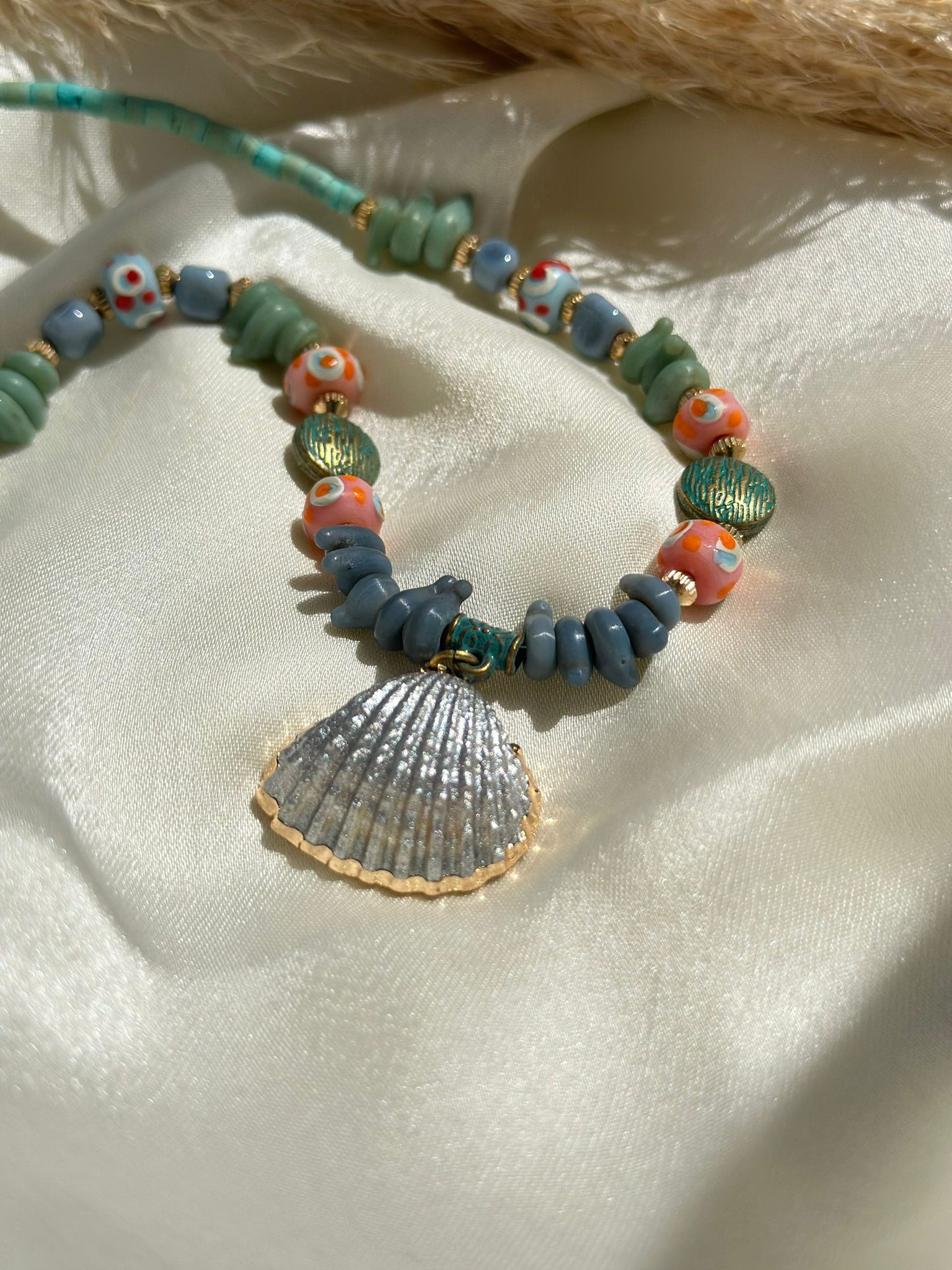 Deniz Kabuklu Doğal Taş Kolye