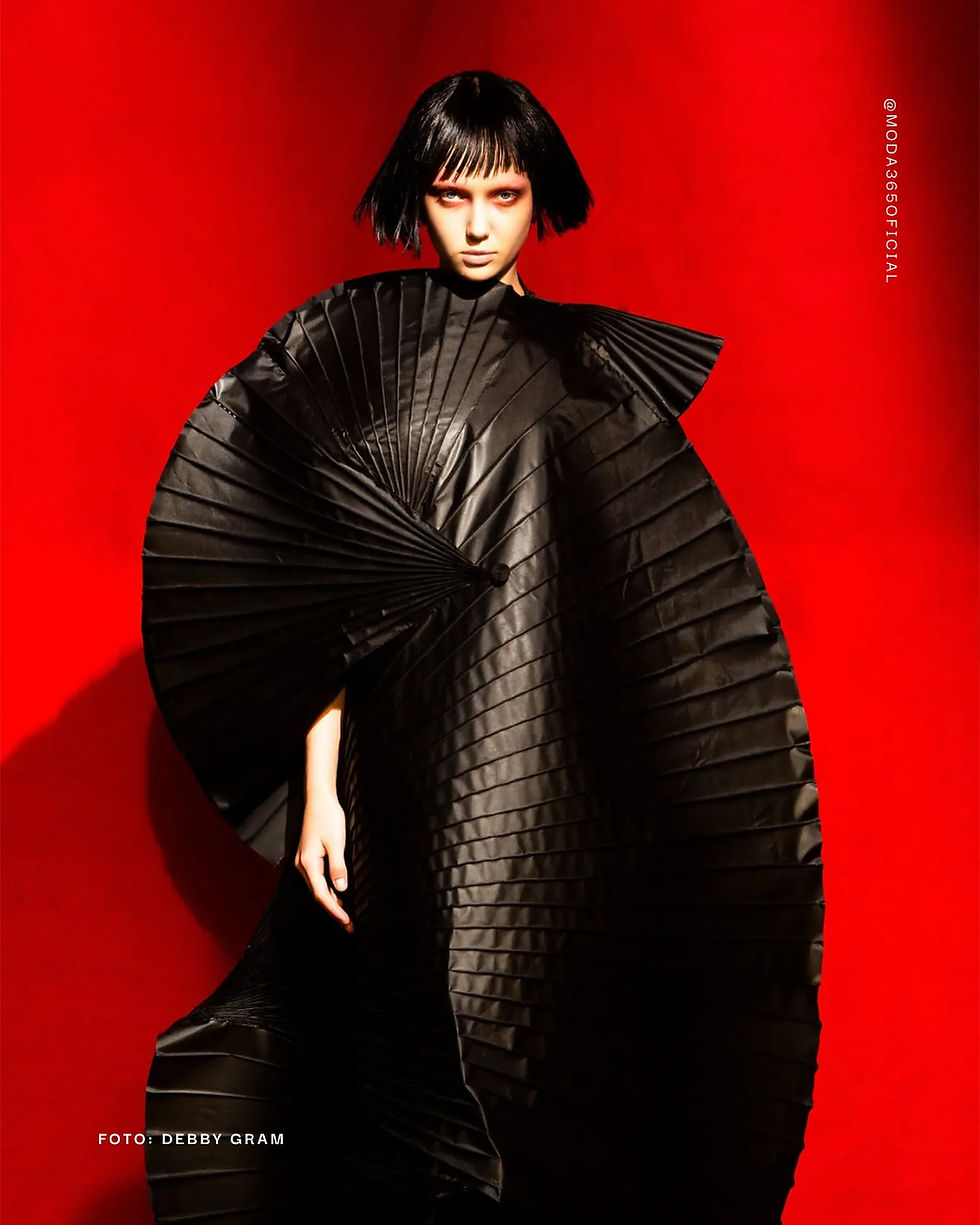 Lino Villaventura em exposição no Museu de Fotografia de Fortaleza (reprodução/instagram @linovillaventura)