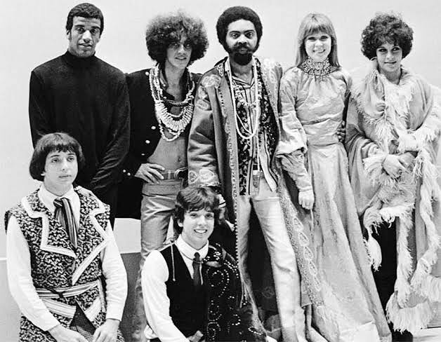 Crédito de Imagem: perfil do Instagram @acervo_mpb