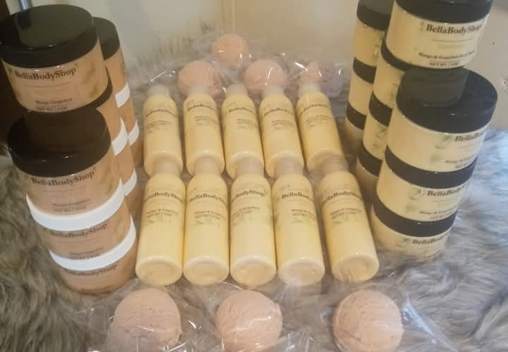 A Long Day Set Includes (1)Body Butter(1)Lotion(1)Sugar Scrub(1) Bath Truffle
