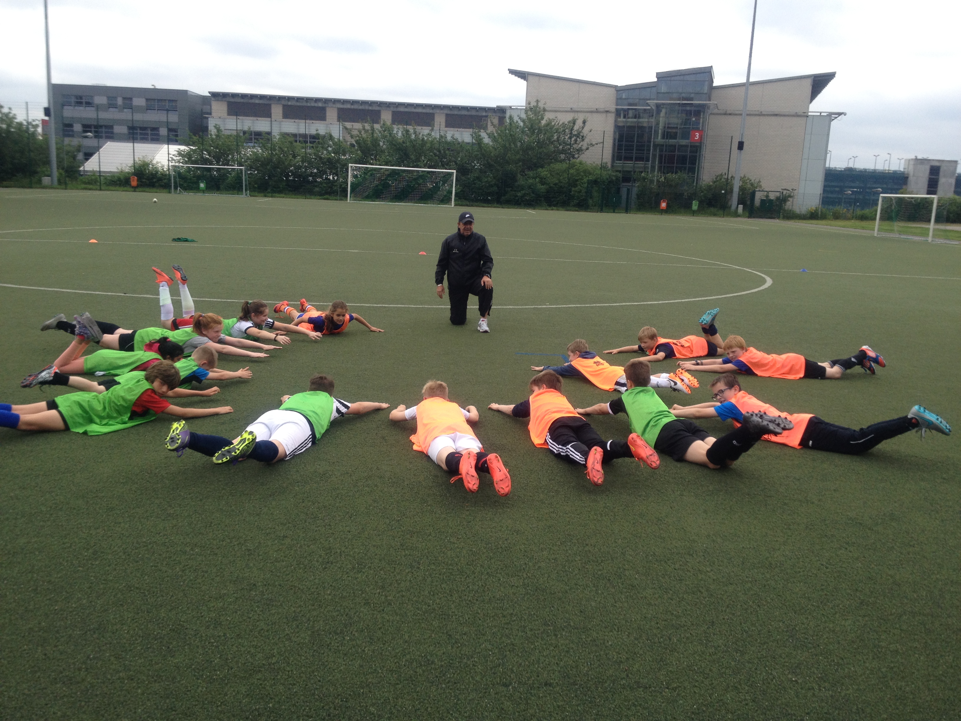 FKA Scolaires Camp Training B