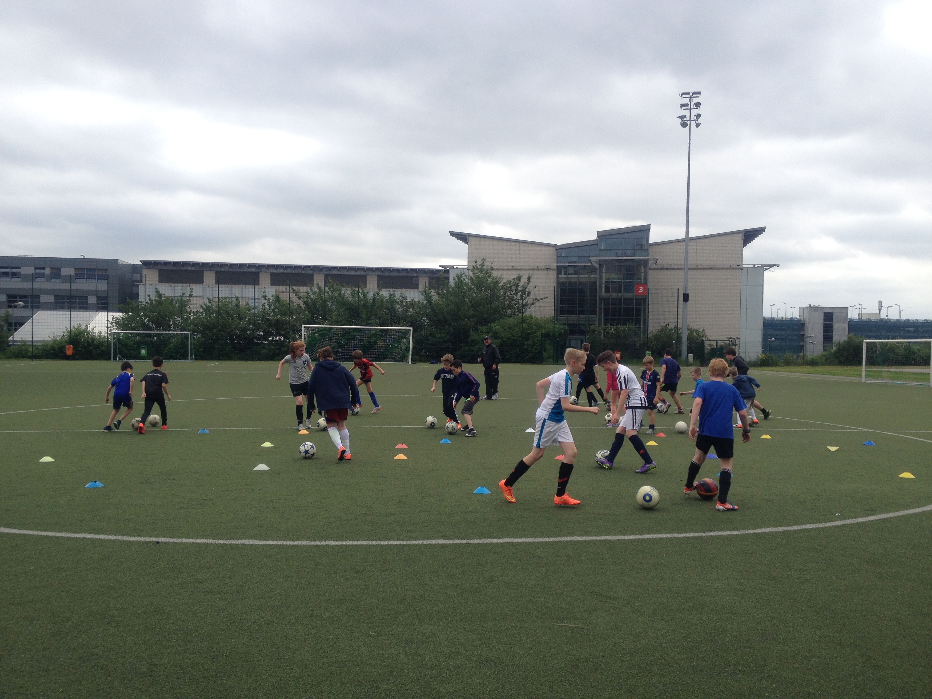 FKA Scolaires Camp Training C
