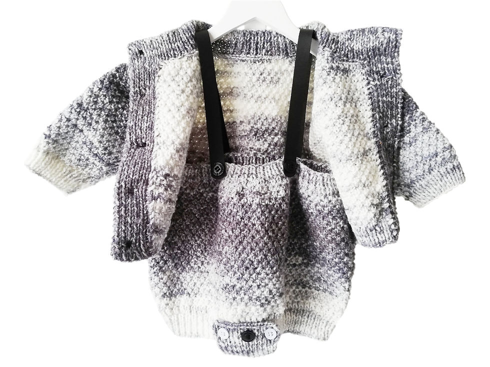 Ensemble barboteuse et son cardigan fait main au tricot