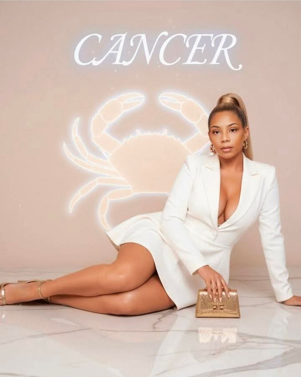 📅 January 2026 ☃️ Cancer 👩‍🤝‍👩🏼💍💼🔒