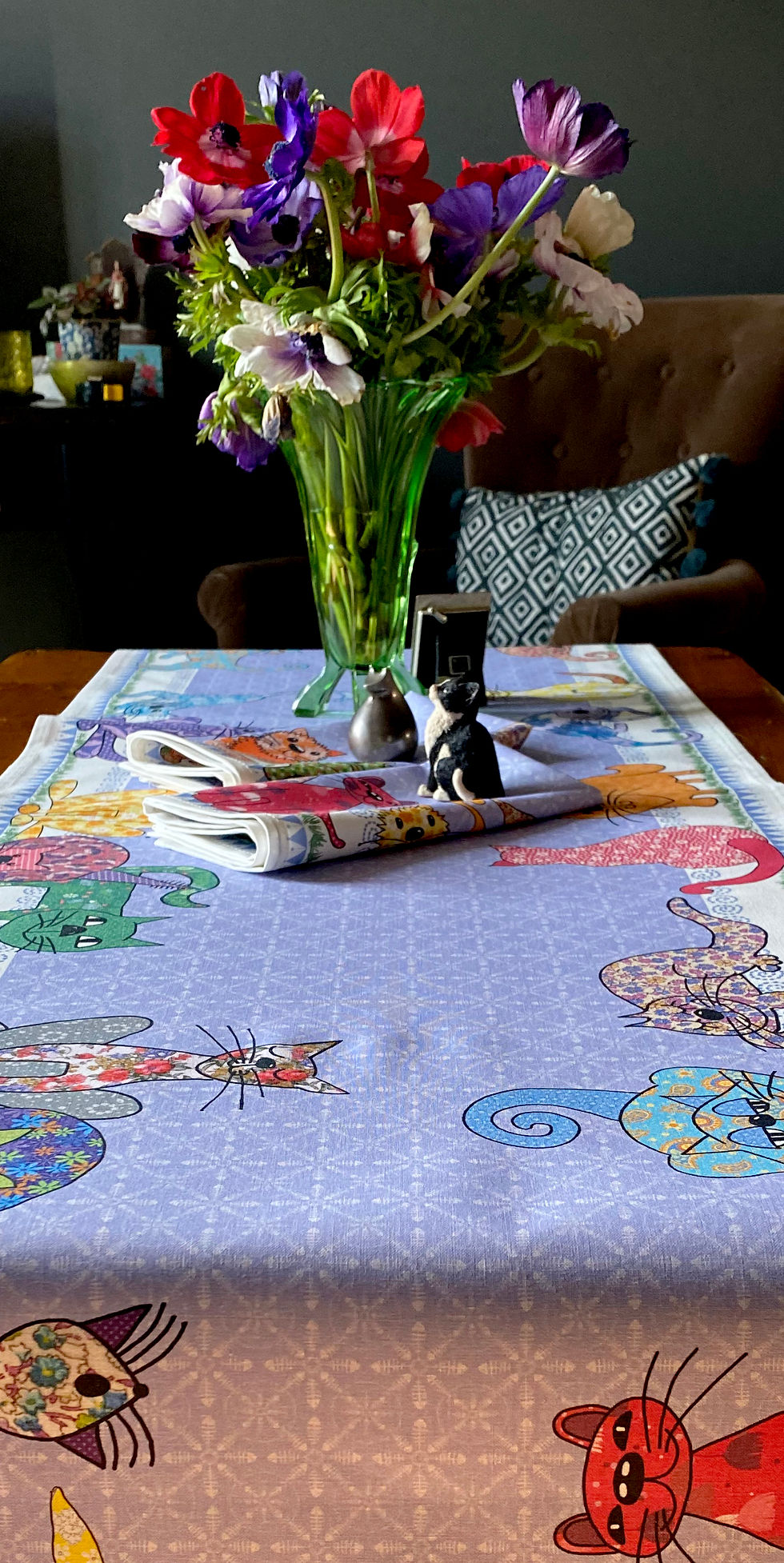 Miniature : Cat Table runner, blue background and colourful cats
