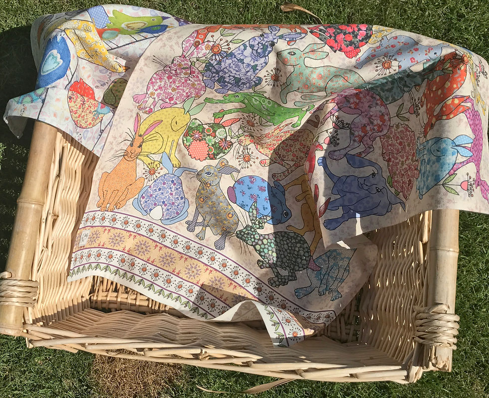 Miniature : hare tea towel. Printed kitchen towel with collection of hares rabbits