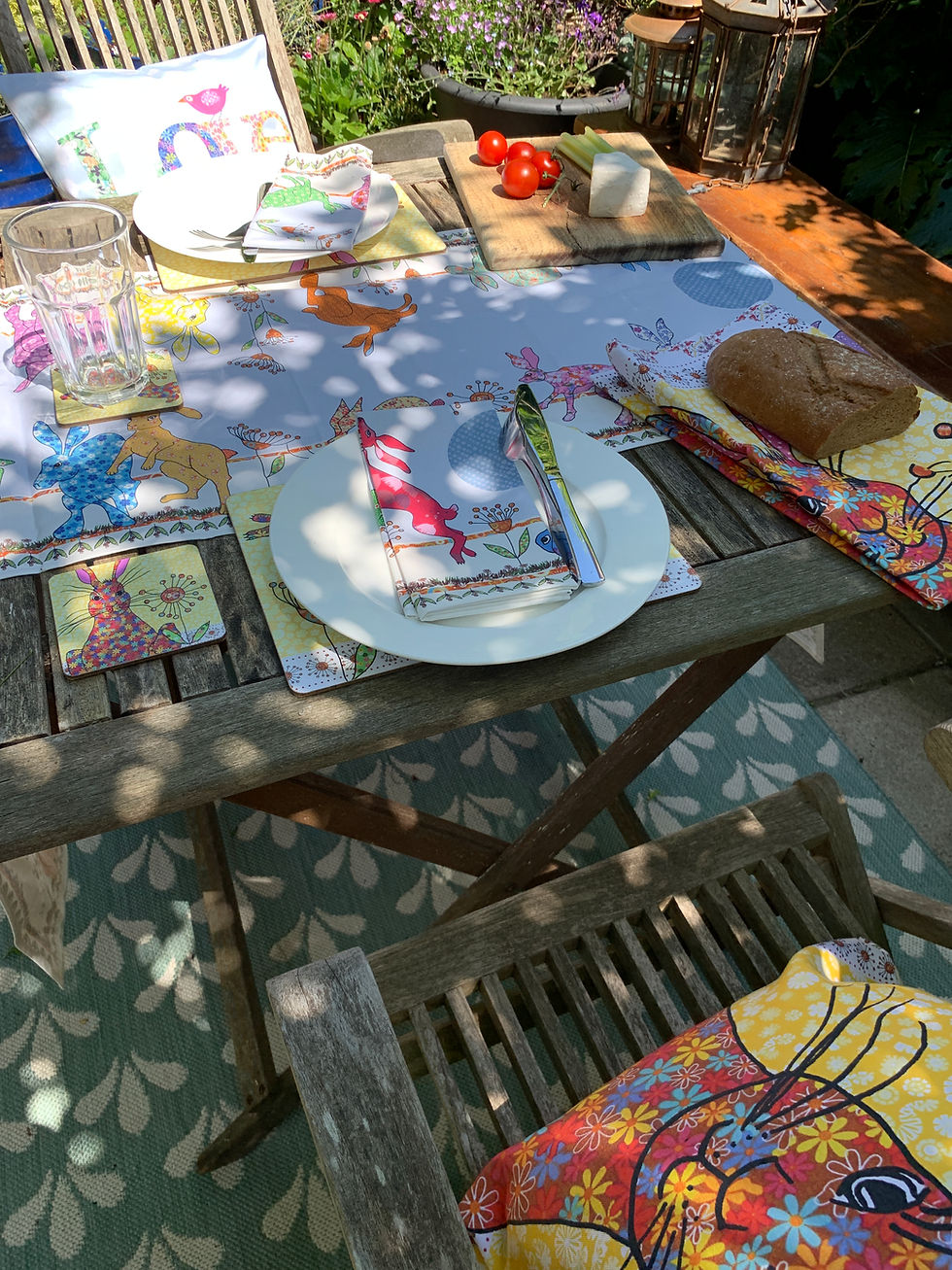 Miniatura: Colourful Garden Bird design on a 6ft Table Runner, blue background