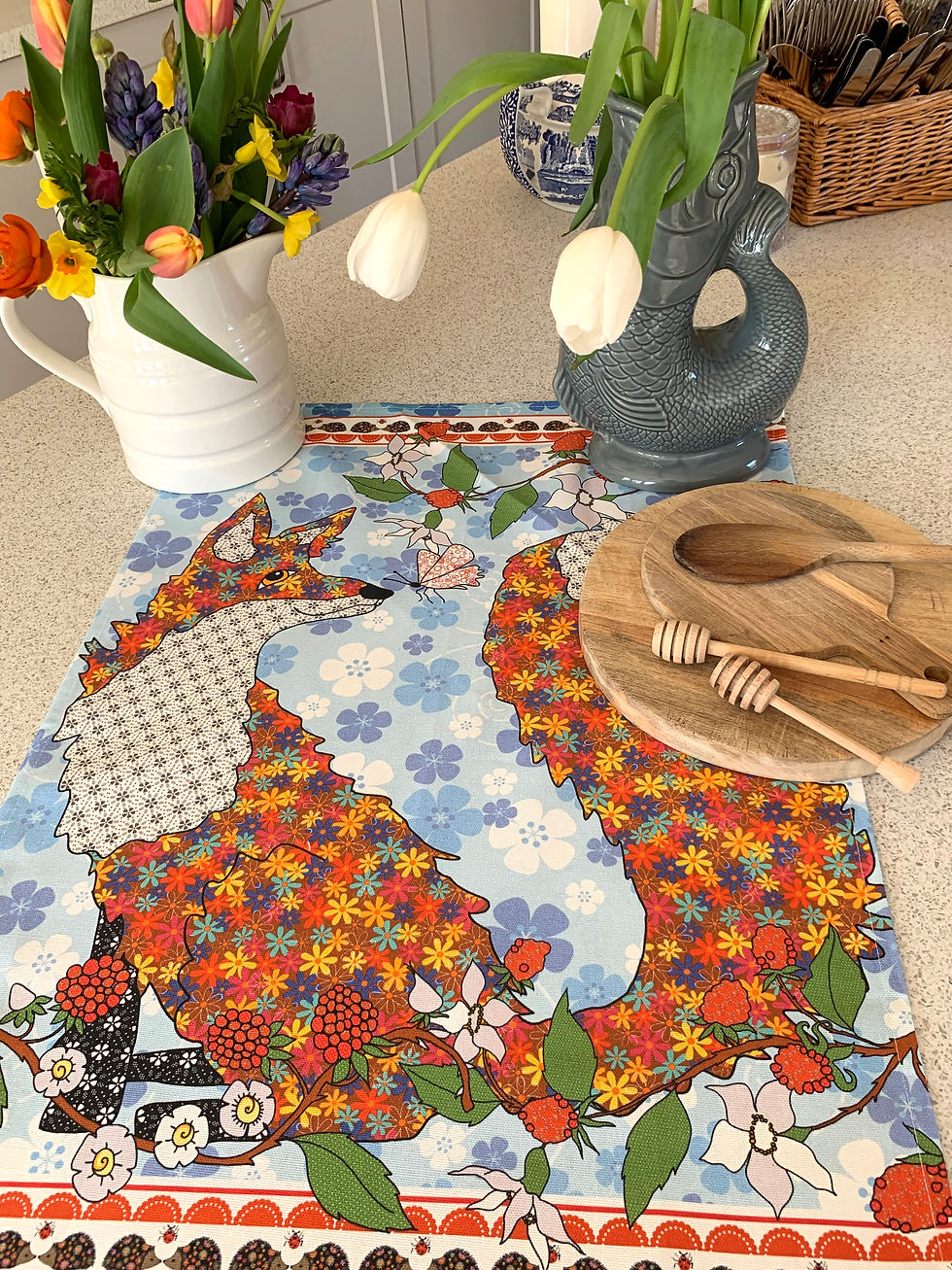 Thumbnail: Fox Tea Towel with slogan Hello Foxy