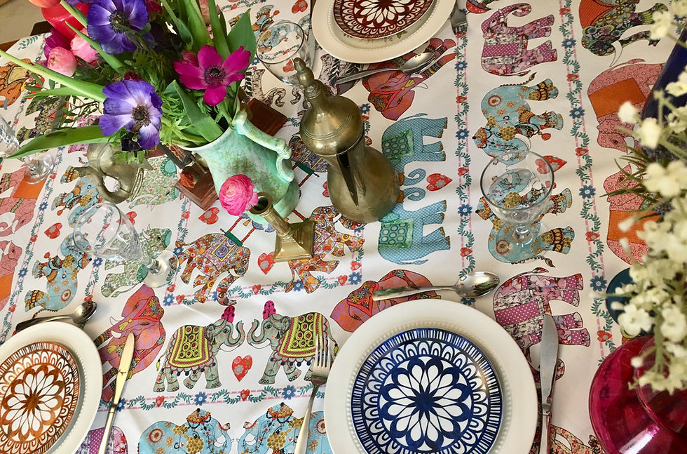 Miniaturbild: Elephant design by MollyMac, large cotton tablecloth for perfect table decor.