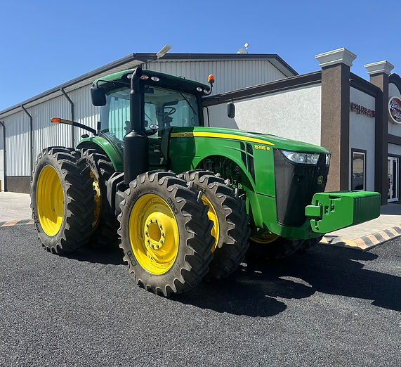 JOHN DEERE - 2011