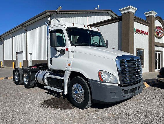 Freightliner Cascadia - 2016