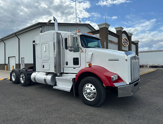 Kenworth T-800 - 2016