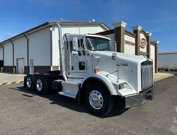 Kenworth T-800 - 2016