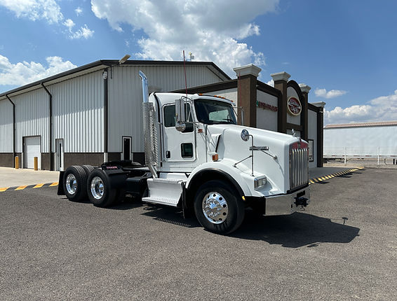 Kenworth T-800 - 2016