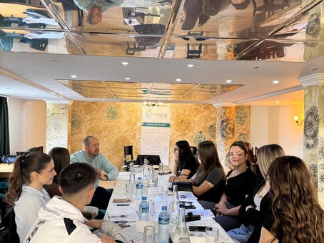 PROGRAMI PËR LIDERË – Trajnim me të rinjtë e Rajonit të Jugperëndimit në Kumanovë