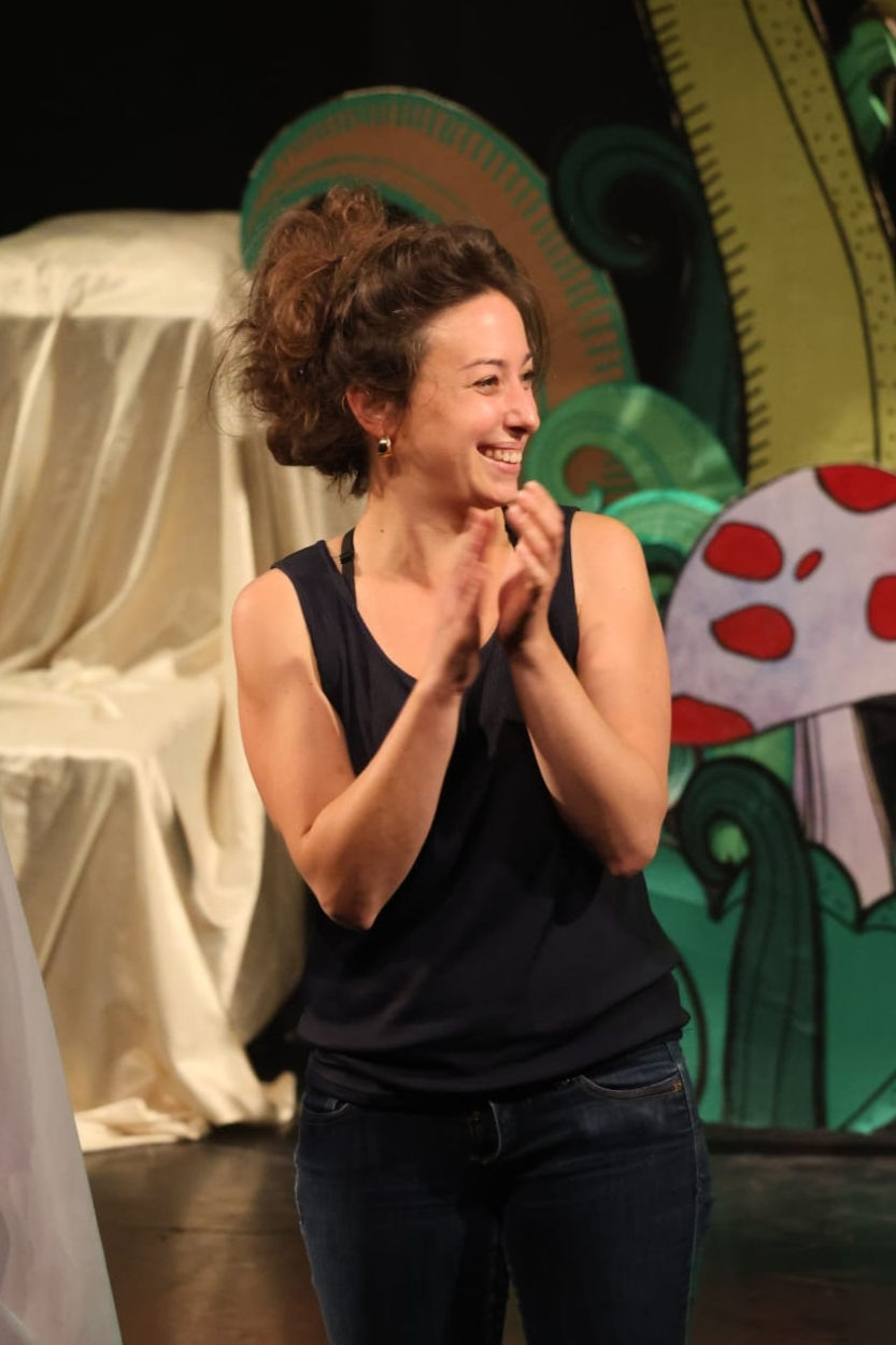 Photo de Marion Gaumont, professeure à l'école de Thêatre en pévèle