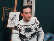 Long-lost Amsel interview footage found! Bette Midler! The left vs. right war rages on!