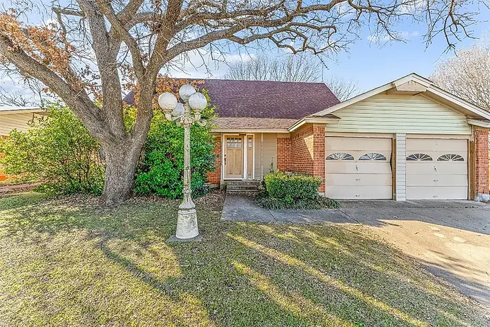 Sell Your House Fast For Cash in Fort Worth TX.webp