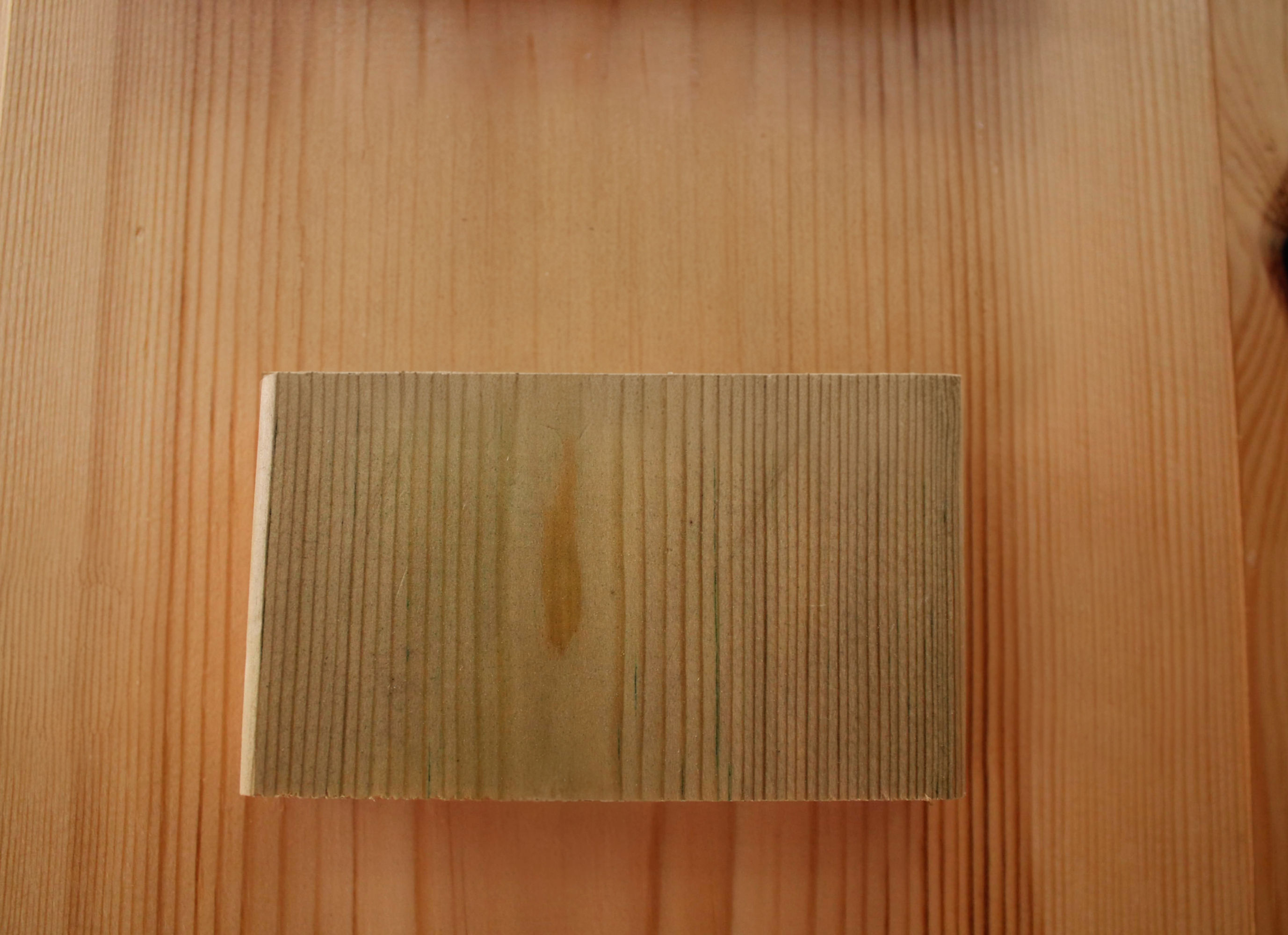 אורן מוקצע מחוטא 25X100