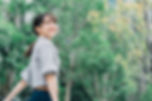 笑顔の女性