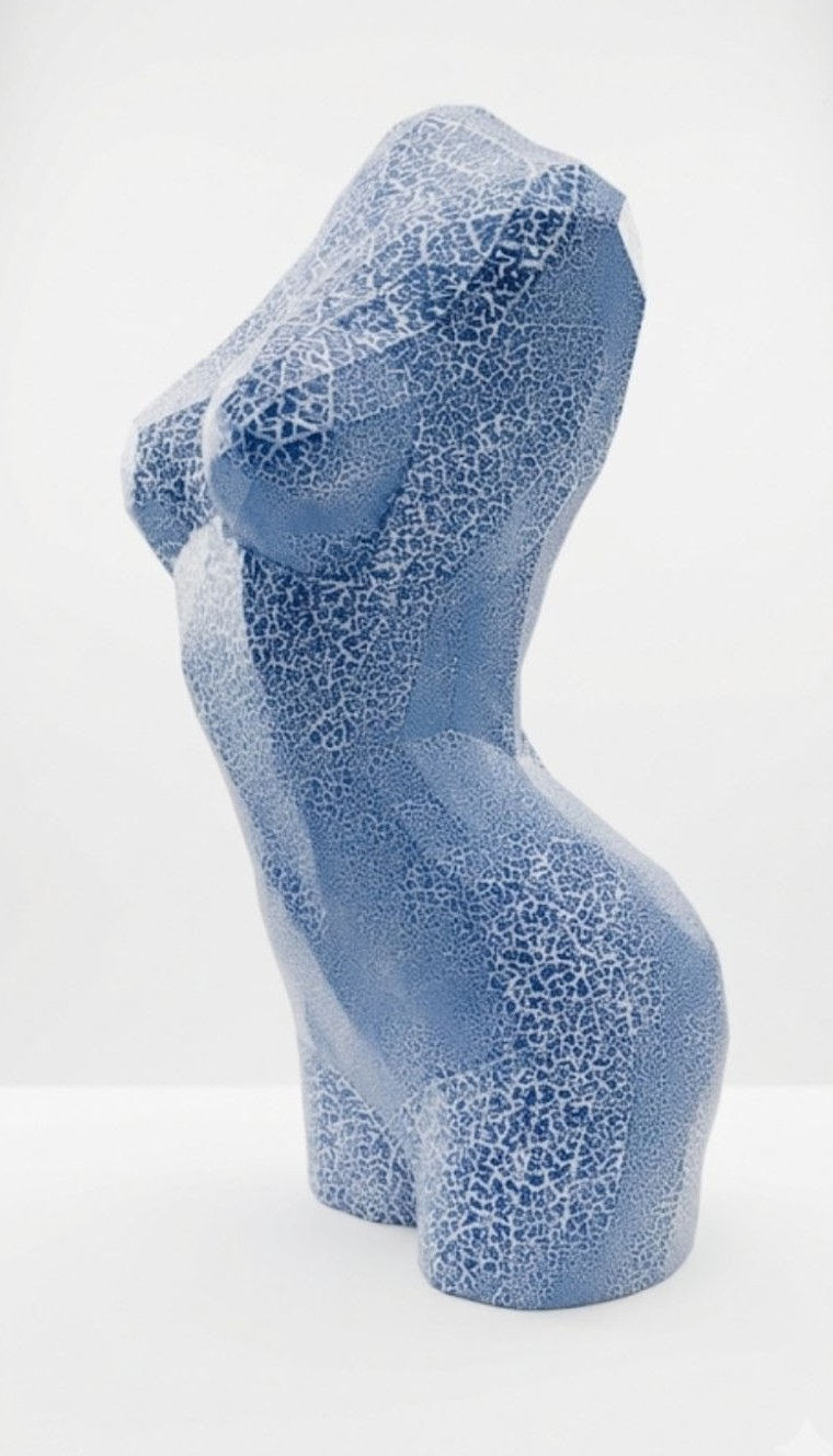 Sculpture de nu artistique féminin Alma par Vallo en édition limitée