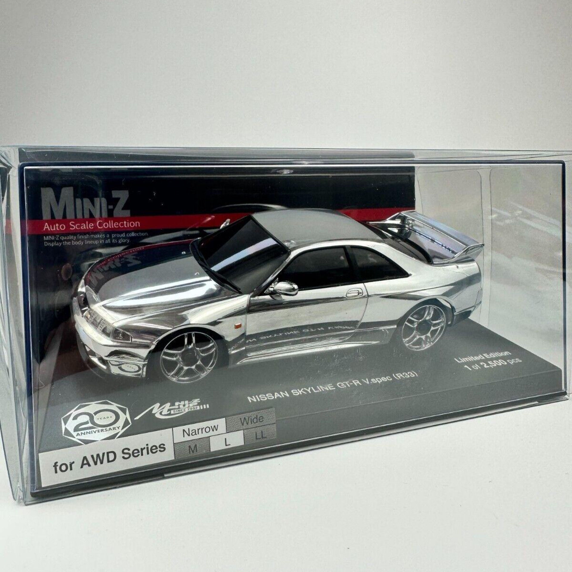Kyosho Mini-Z Nissan Skyline GT-R V-Spec (R33) Chrome Silver