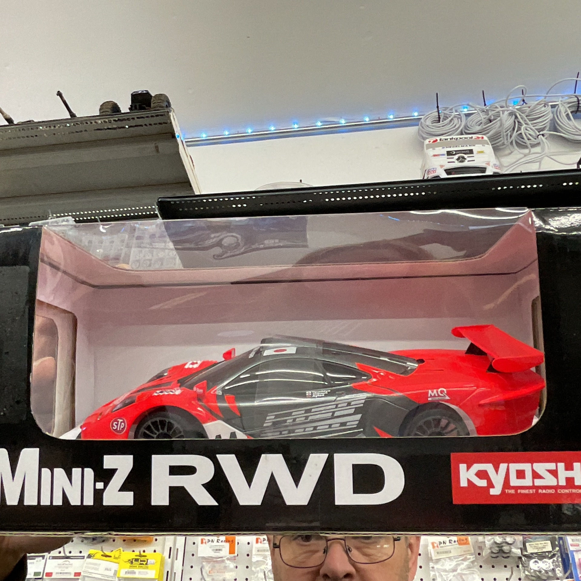 KYO32348LA Mini-Z AWD Series Ready Set Model Car for Lark McLaren F1 GTR LM 1997