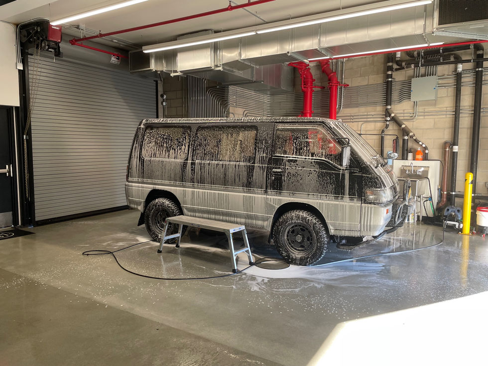 Vehicle Detailing Bay