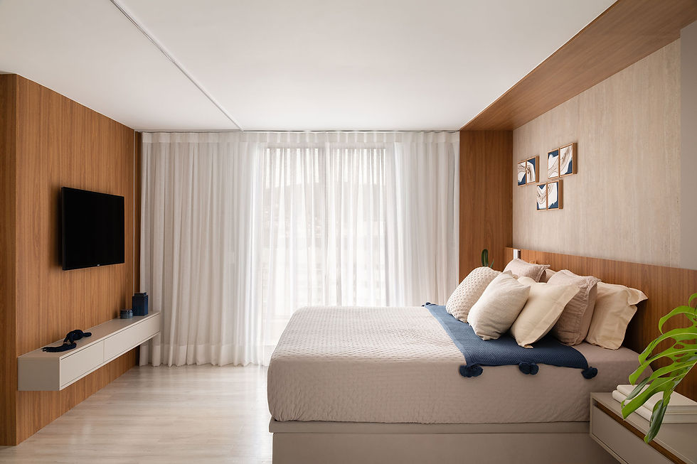 Cobertura de 305 m² une muxarabi, vista para a praia e suíte de 40 m²