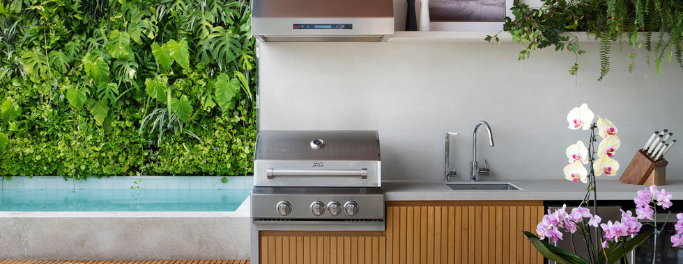 Cobertura duplex de 230 m² ganha terraço com piscina e gourmet