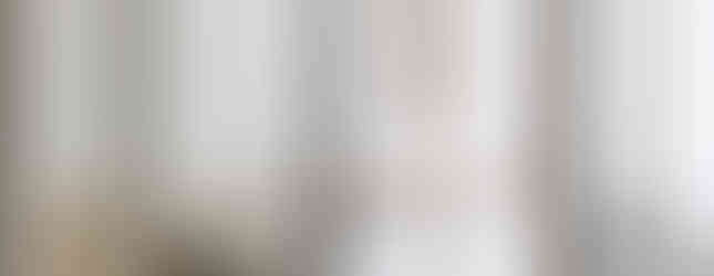 Apartamento de 40m² aposta na integração, luz natural e design minimalista