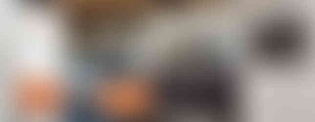 Cobertura de 305 m² une muxarabi, vista para a praia e suíte de 40 m²