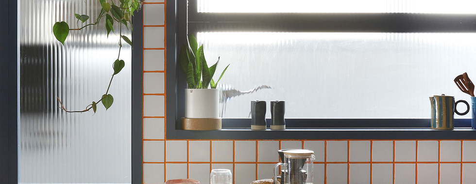 Música de Barbatuques inspira apartamento colorido de 90 m²