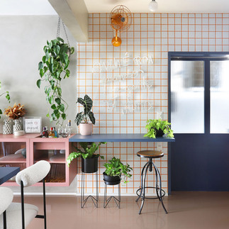 Música de Barbatuques inspira apartamento colorido de 90 m²