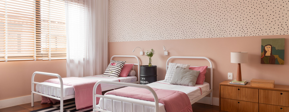 A+G Arquitetura reforma casa para casal de médicos e seus 5 filhos