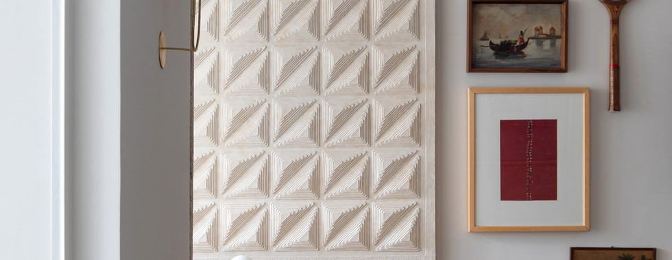 Apartamento de 40m² aposta na integração, luz natural e design minimalista