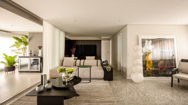 Sofisticação e acolhimento definem o novo endereço de um jovem empresário em São Paulo