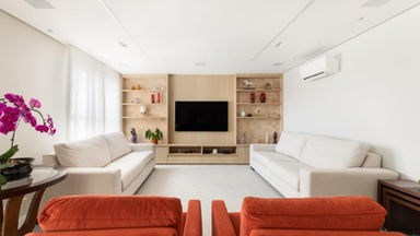 Integração e elegância atemporal em apartamento no Ipiranga