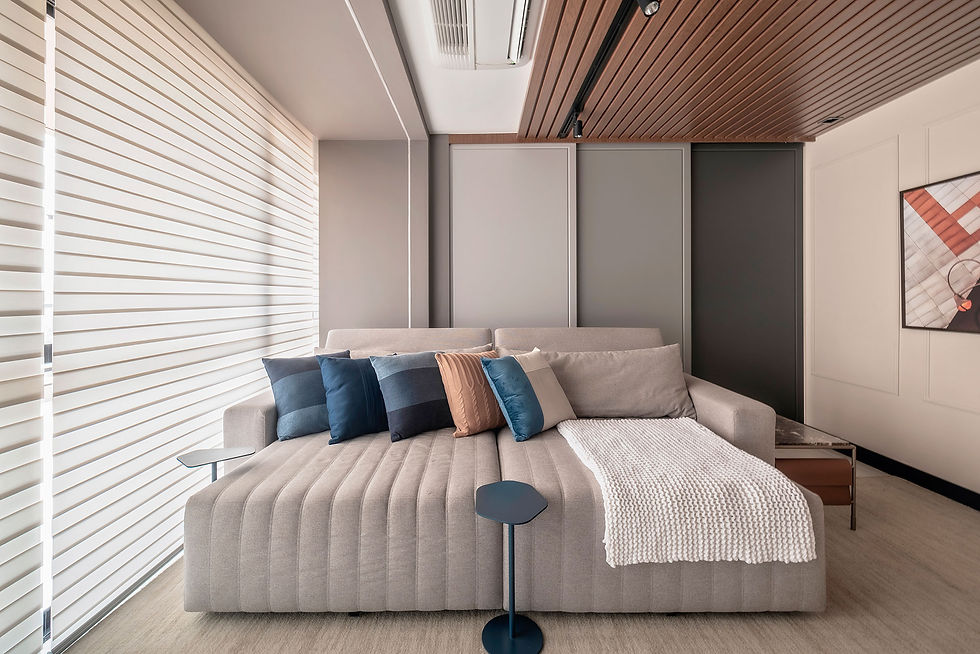 Duplex de 350 m² combina modernidade e aconchego para jovem família paulistana